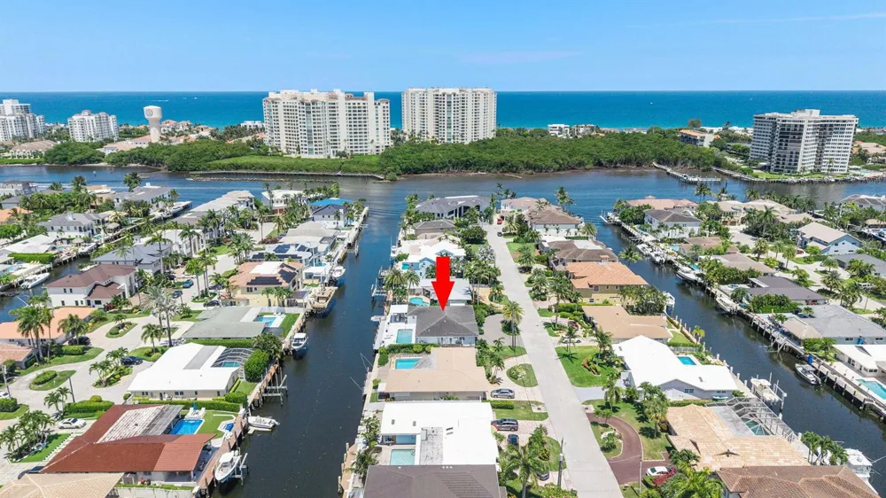 831 Dover Street Boca Raton, FL 33487