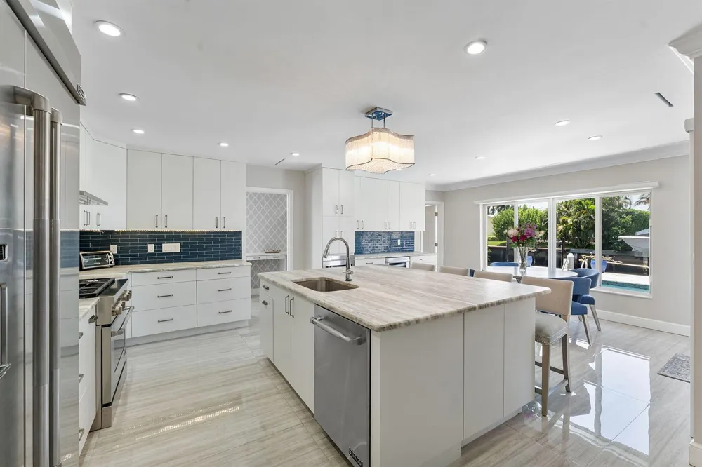 831 Dover Street Boca Raton, FL 33487