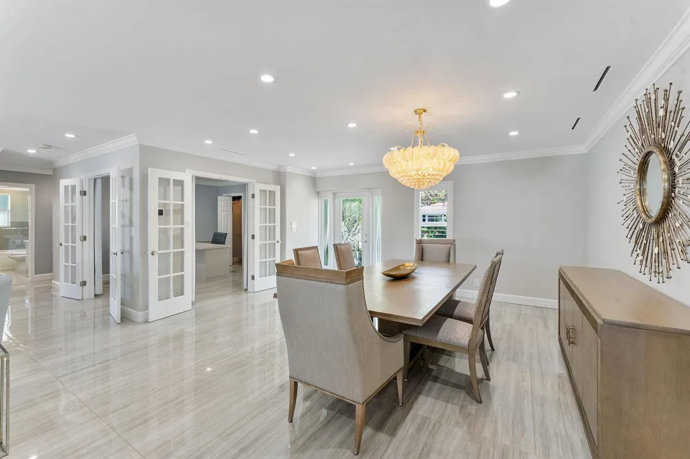 831 Dover Street Boca Raton, FL 33487