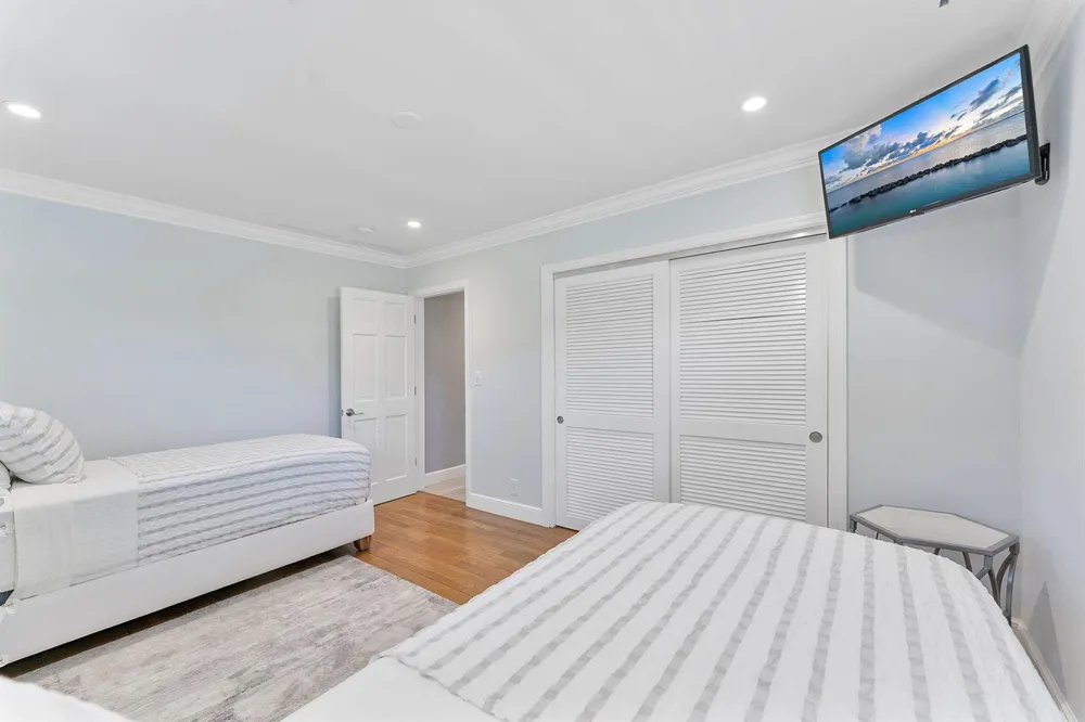 831 Dover Street Boca Raton, FL 33487