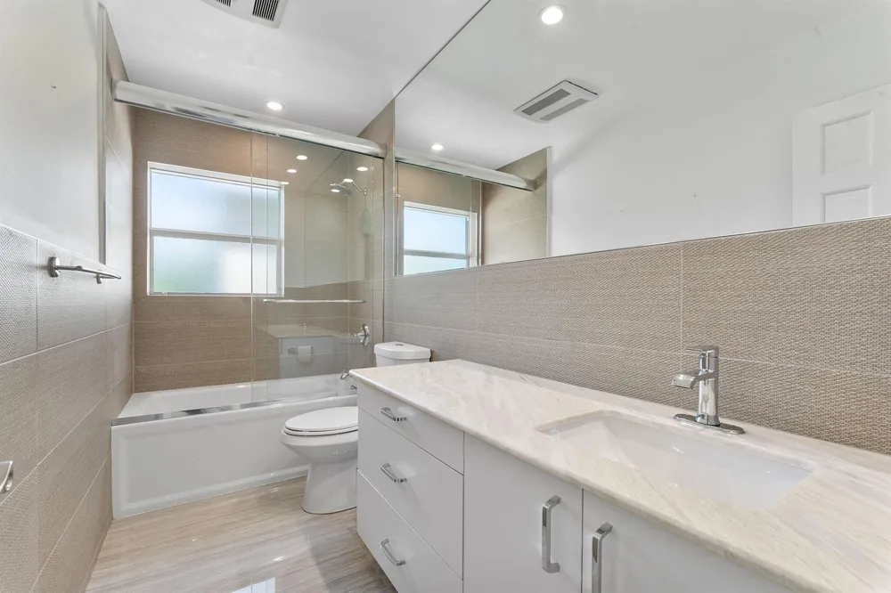 831 Dover Street Boca Raton, FL 33487