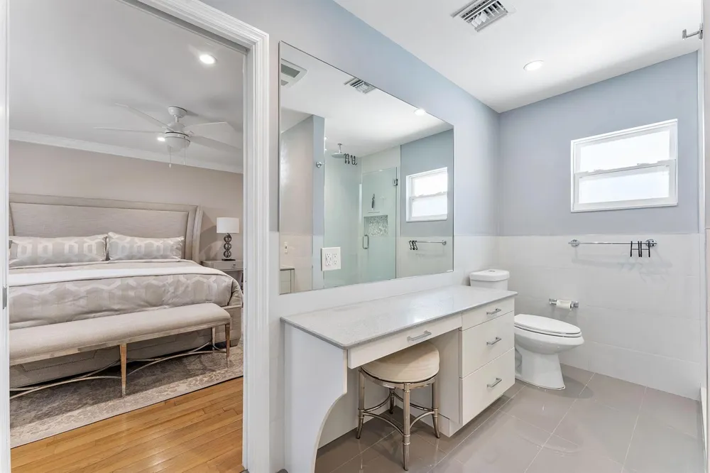831 Dover Street Boca Raton, FL 33487