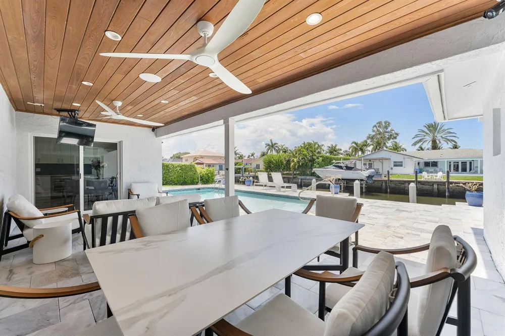 831 Dover Street Boca Raton, FL 33487
