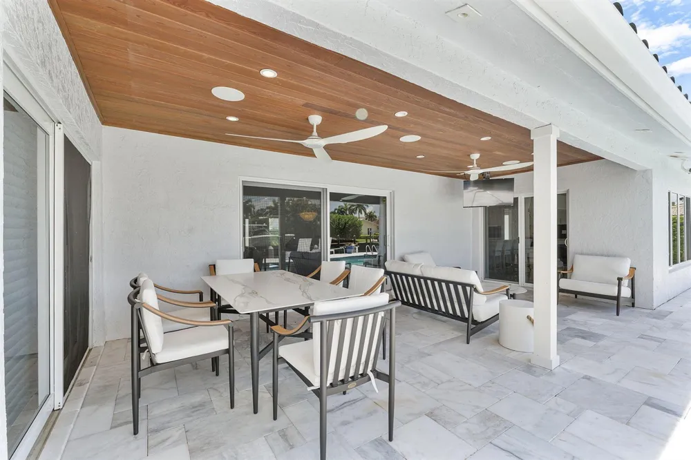 831 Dover Street Boca Raton, FL 33487