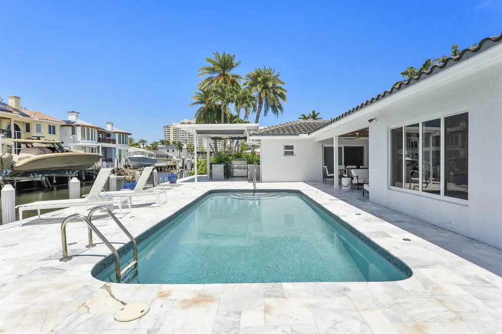 831 Dover Street Boca Raton, FL 33487
