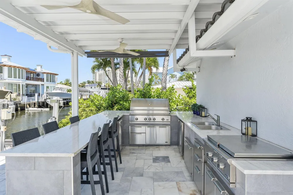 831 Dover Street Boca Raton, FL 33487