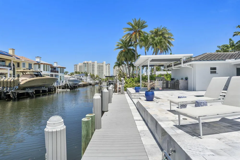 831 Dover Street Boca Raton, FL 33487