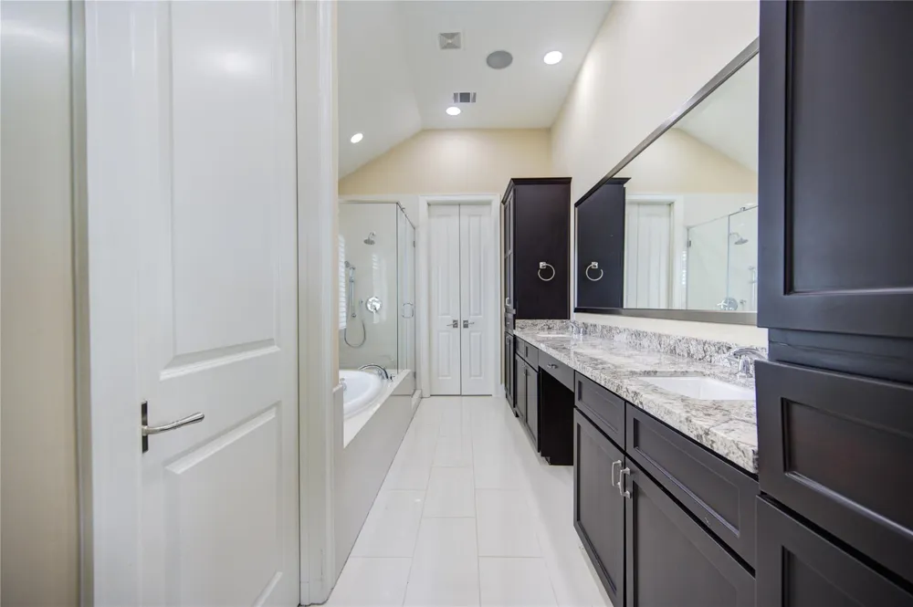 16011 Morgan Street Sugar Land, TX 77478