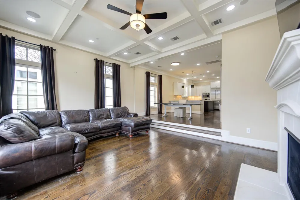 16011 Morgan Street Sugar Land, TX 77478