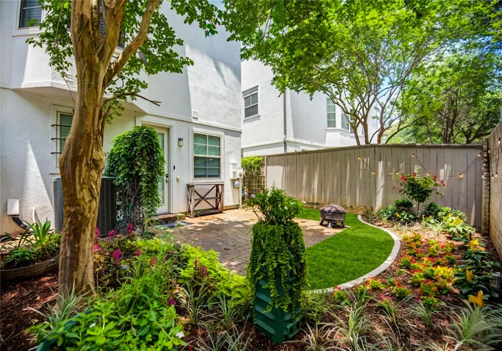 16011 Morgan Street Sugar Land, TX 77478