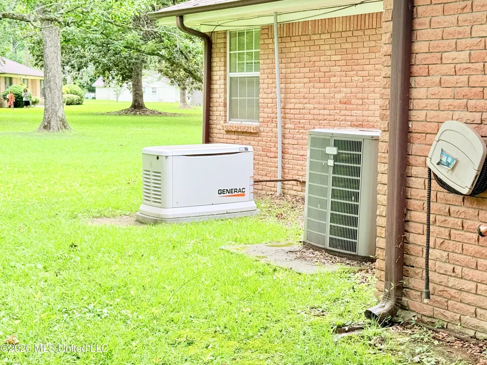 123 Devalda Drive Duck Hill, MS 38925