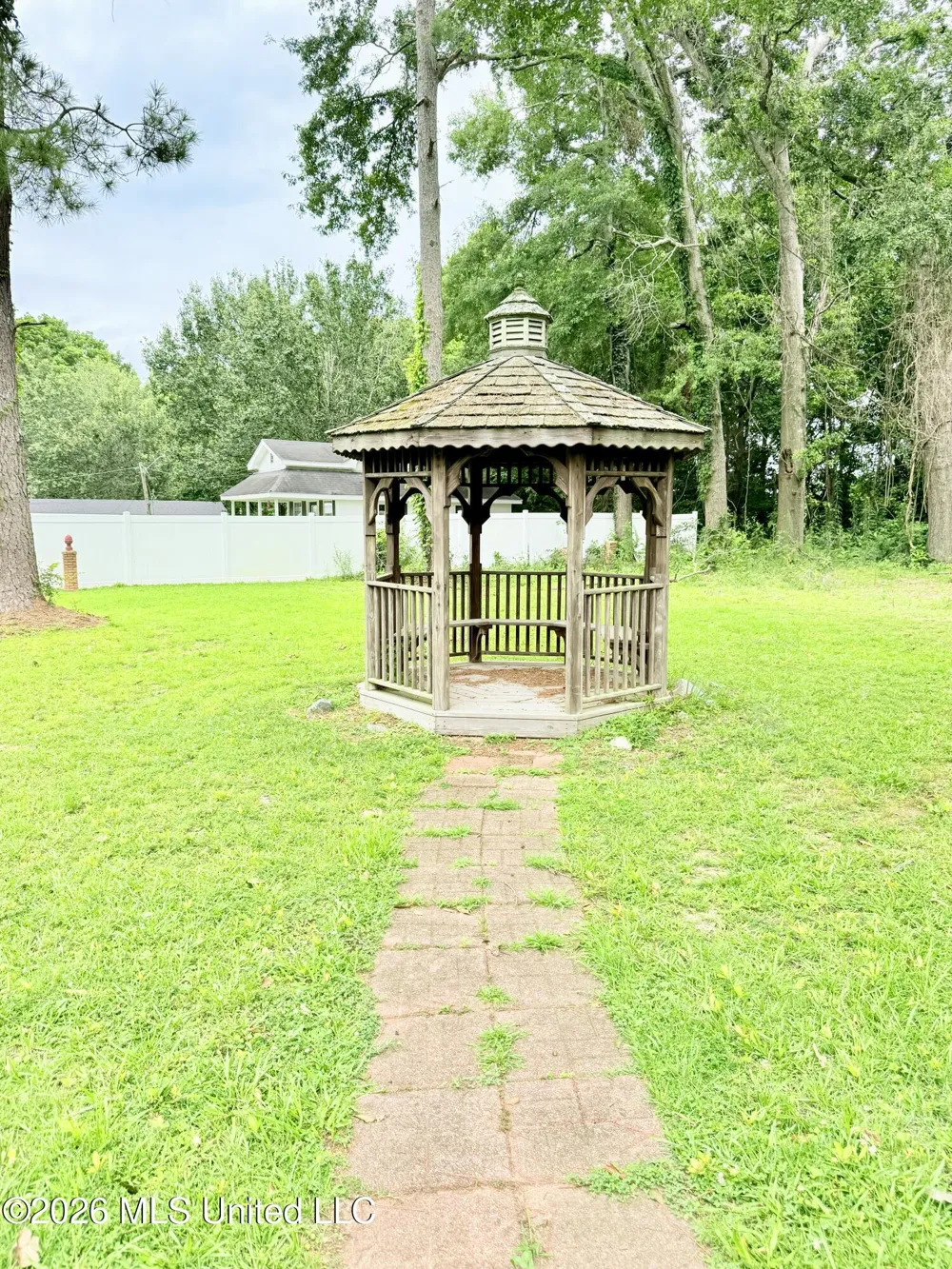123 Devalda Drive Duck Hill, MS 38925
