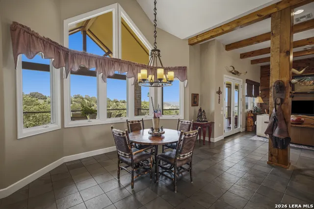 165 Settlers Comfort, TX 78013