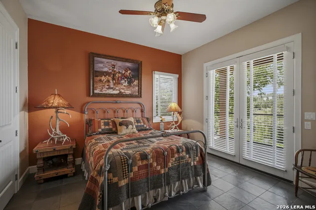 165 Settlers Comfort, TX 78013