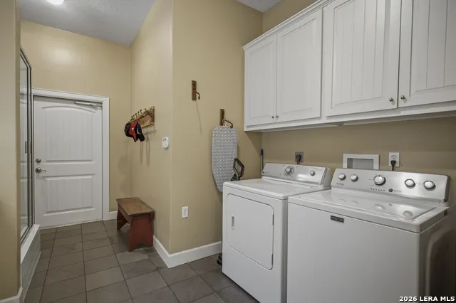 165 Settlers Comfort, TX 78013