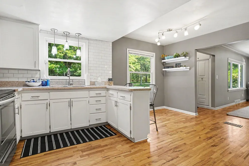 16962 Ransom Street Holland, MI 49424