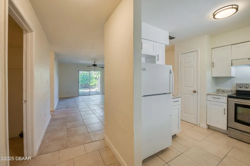 906 Boulder Drive South Daytona, FL 32119
