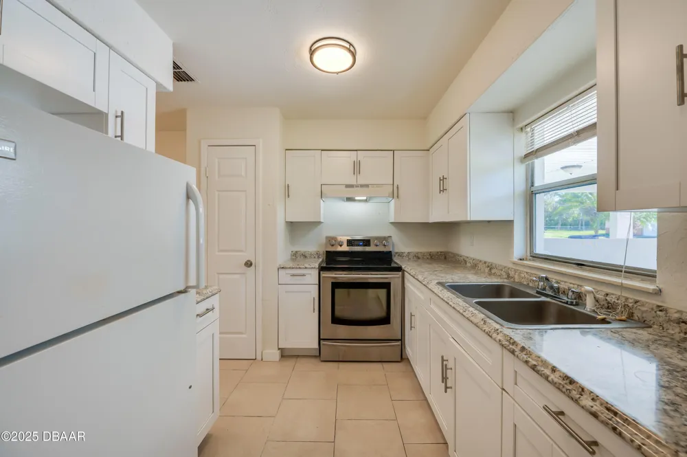 906 Boulder Drive South Daytona, FL 32119