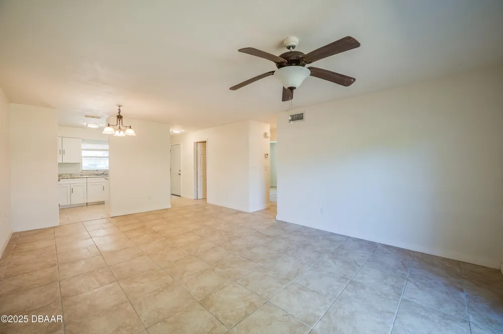 906 Boulder Drive South Daytona, FL 32119