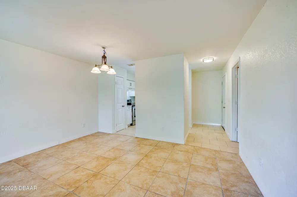 906 Boulder Drive South Daytona, FL 32119