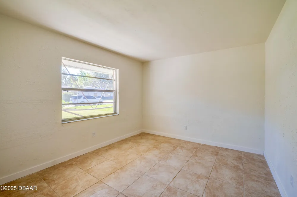 906 Boulder Drive South Daytona, FL 32119