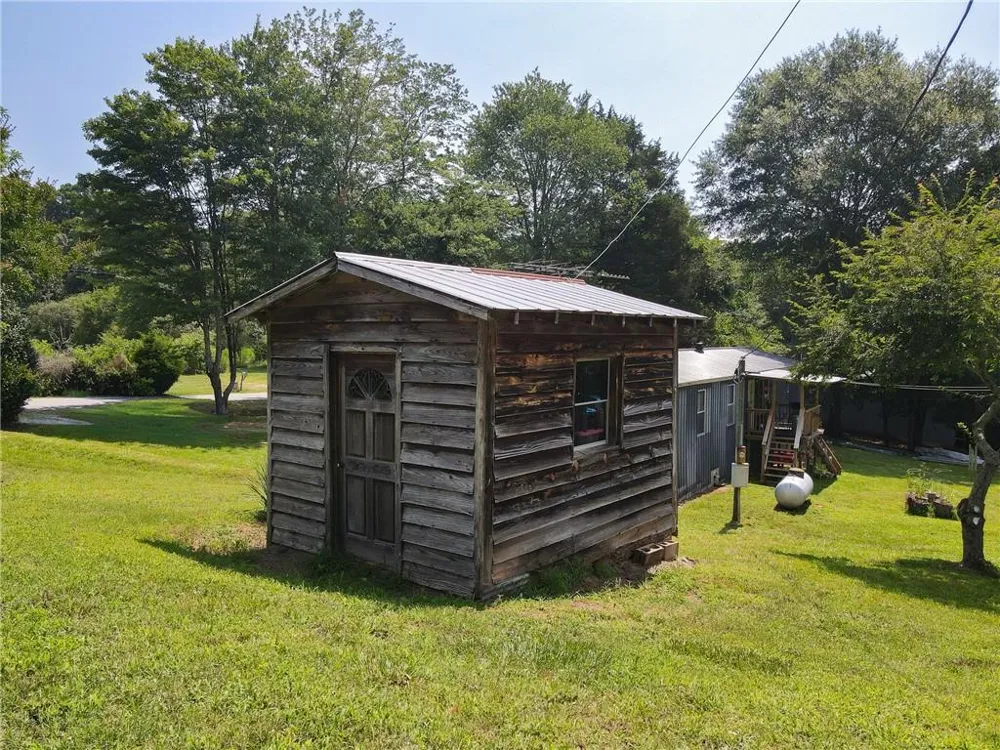 716 Hawkins Road Homer, GA 30547