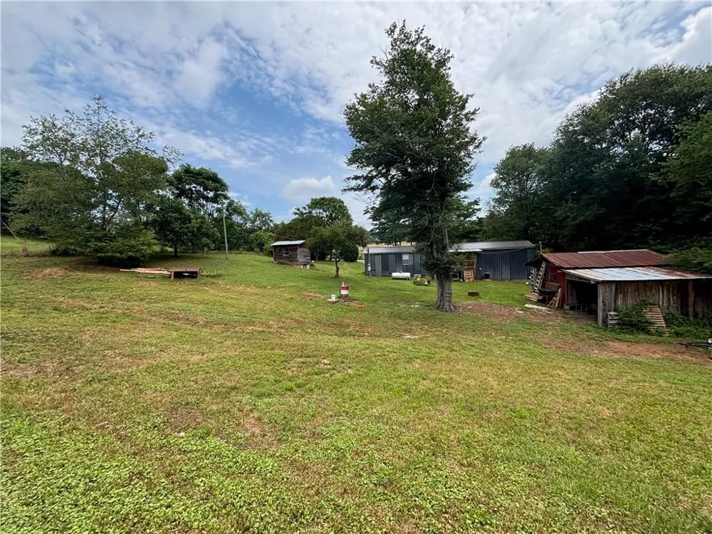 716 Hawkins Road Homer, GA 30547