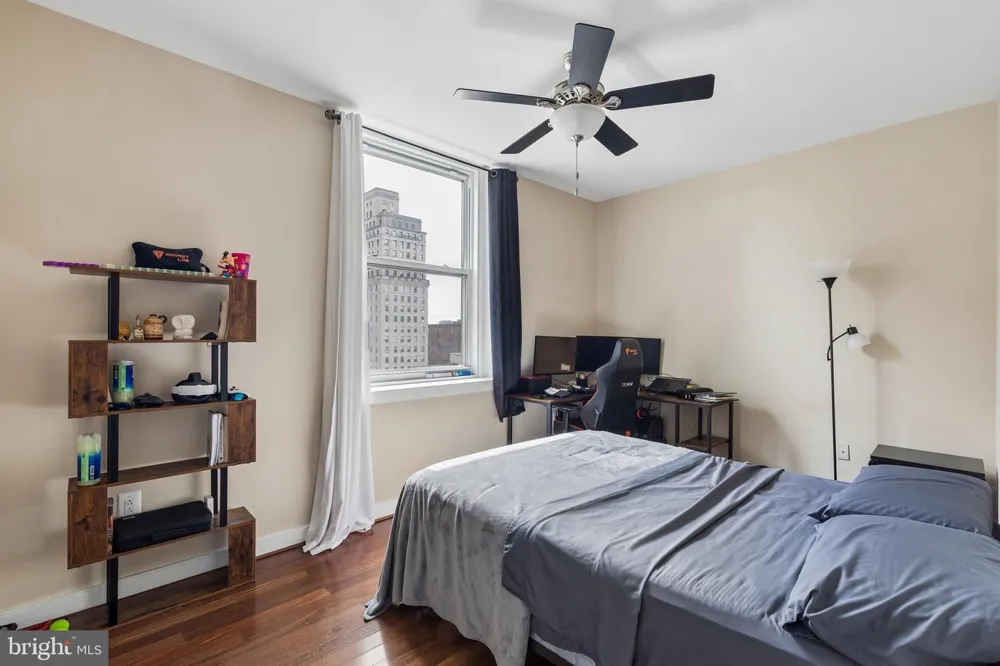 111 S 15TH STREET #1803 Philadelphia, PA 19102