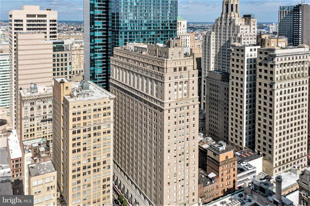 111 S 15TH STREET #1803 Philadelphia, PA 19102