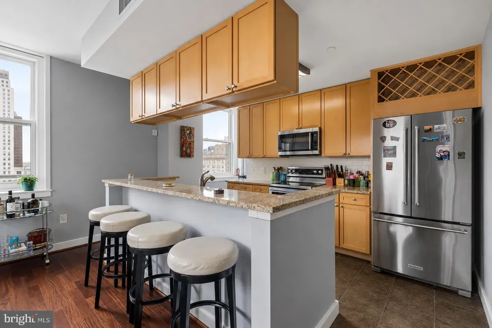 111 S 15TH STREET #1803 Philadelphia, PA 19102