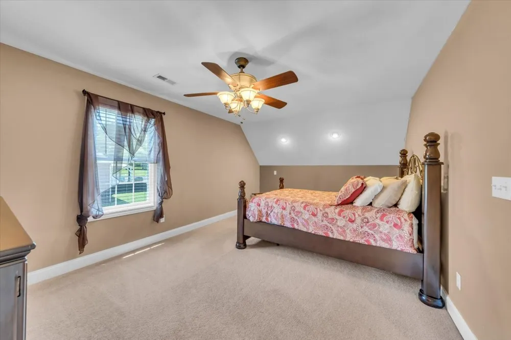 92 Freeman Ct Winchester, TN 37398