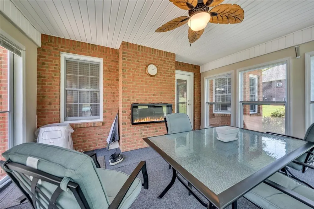 92 Freeman Ct Winchester, TN 37398