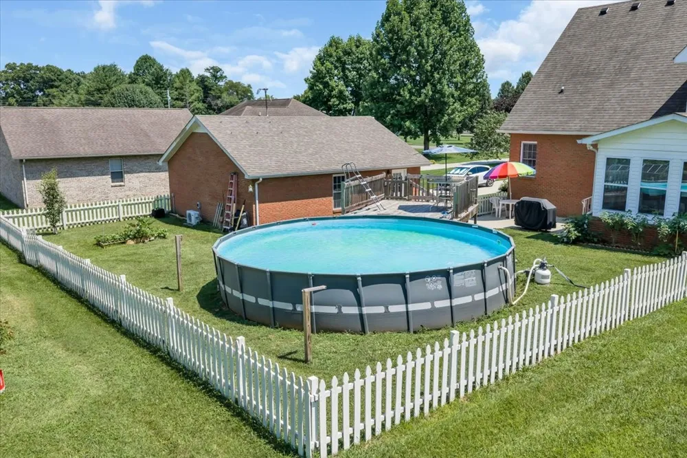 92 Freeman Ct Winchester, TN 37398
