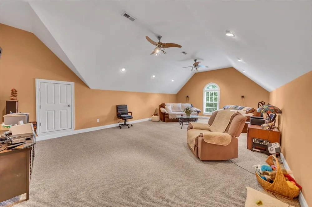 92 Freeman Ct Winchester, TN 37398