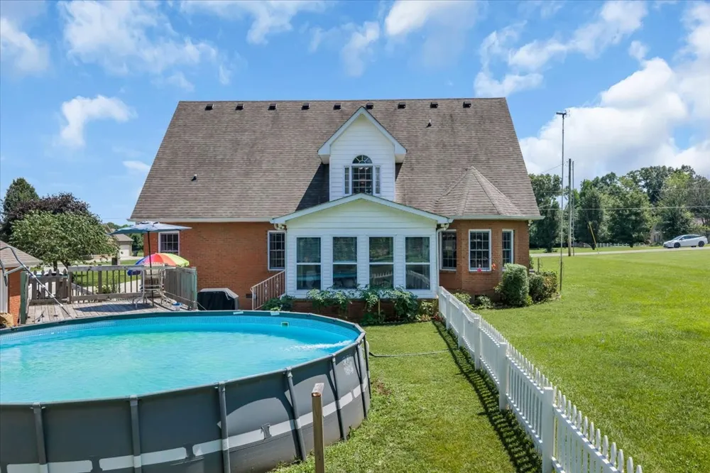 92 Freeman Ct Winchester, TN 37398