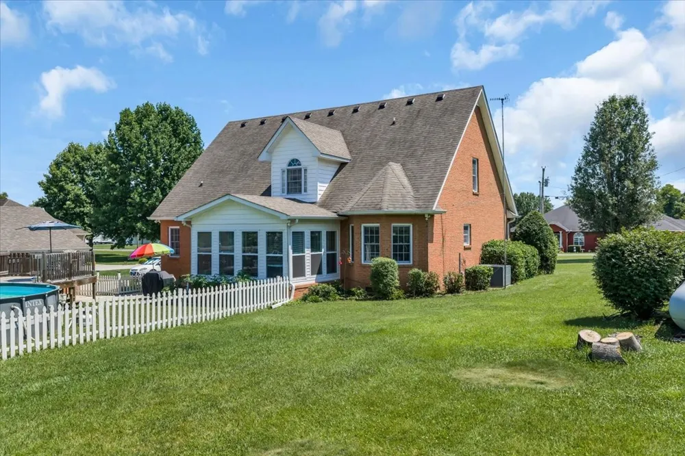 92 Freeman Ct Winchester, TN 37398