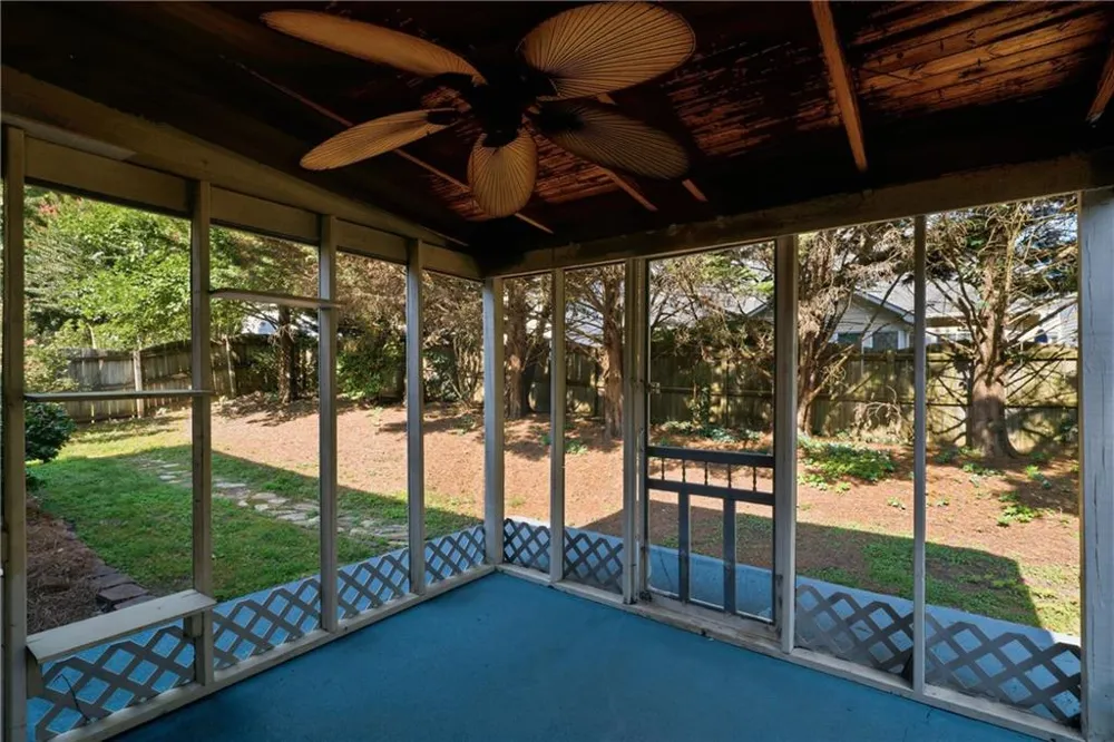 402 FREEDOM LANE Peachtree City, GA 30269