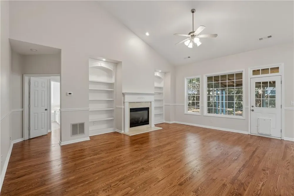 402 FREEDOM LANE Peachtree City, GA 30269