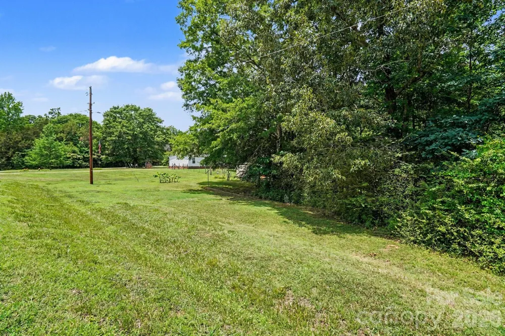 4665 Blade Run Road Edgemoor, SC 29712