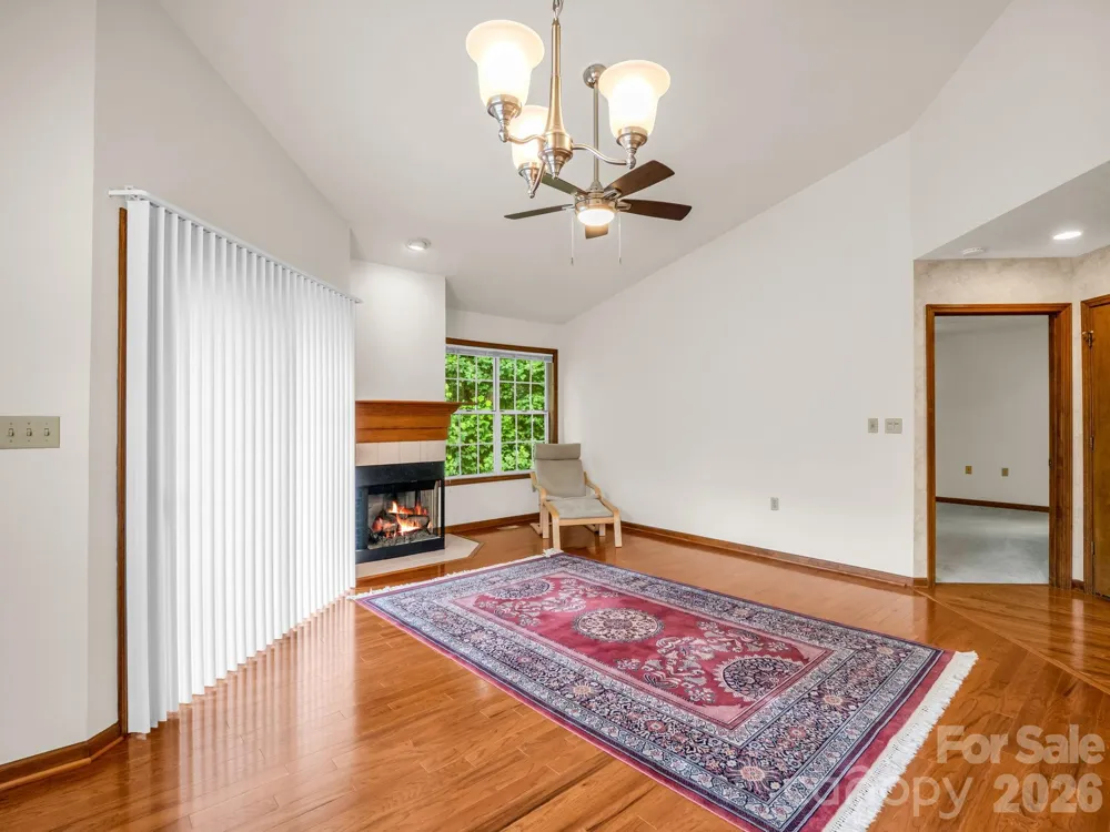 341 Laurel Park Place Hendersonville, NC 28791