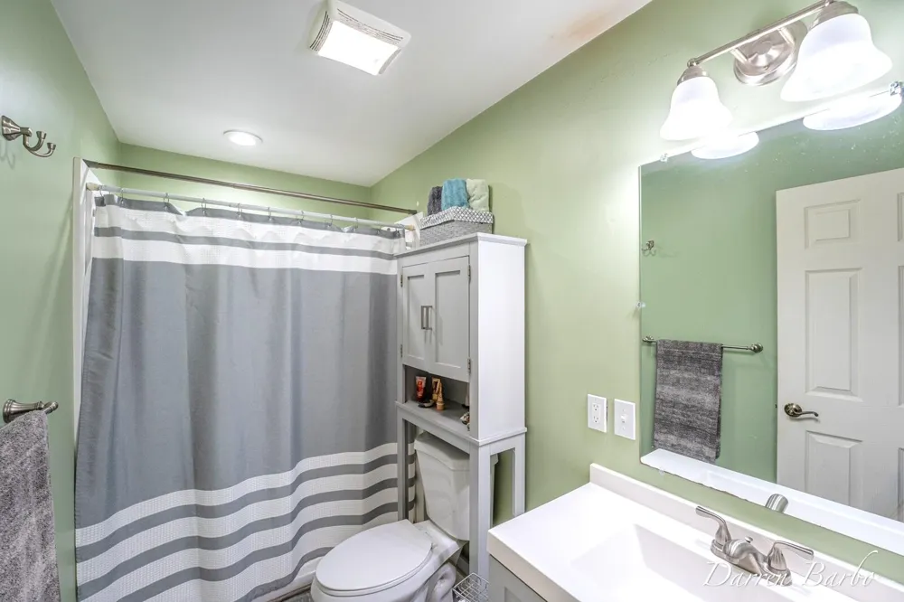 4561 Pine Avenue Mears, MI 49436