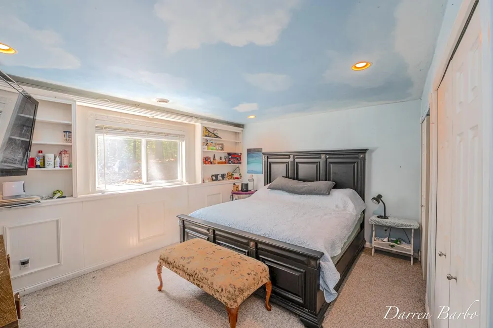 4561 Pine Avenue Mears, MI 49436