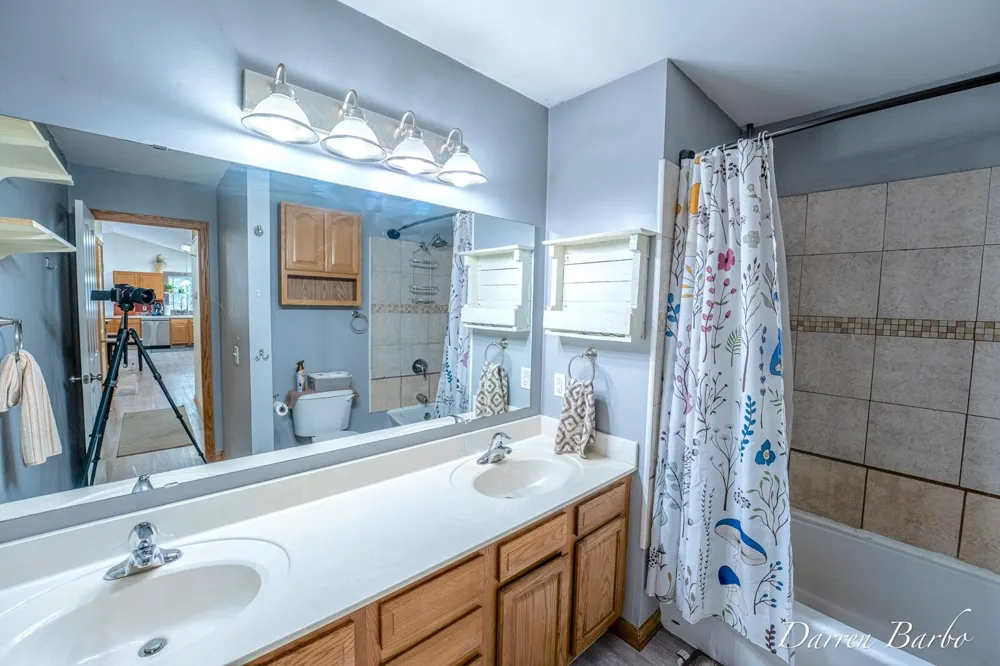 4561 Pine Avenue Mears, MI 49436
