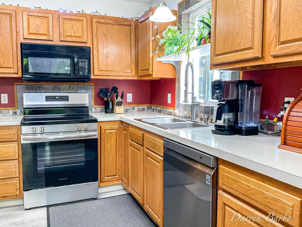 4561 Pine Avenue Mears, MI 49436