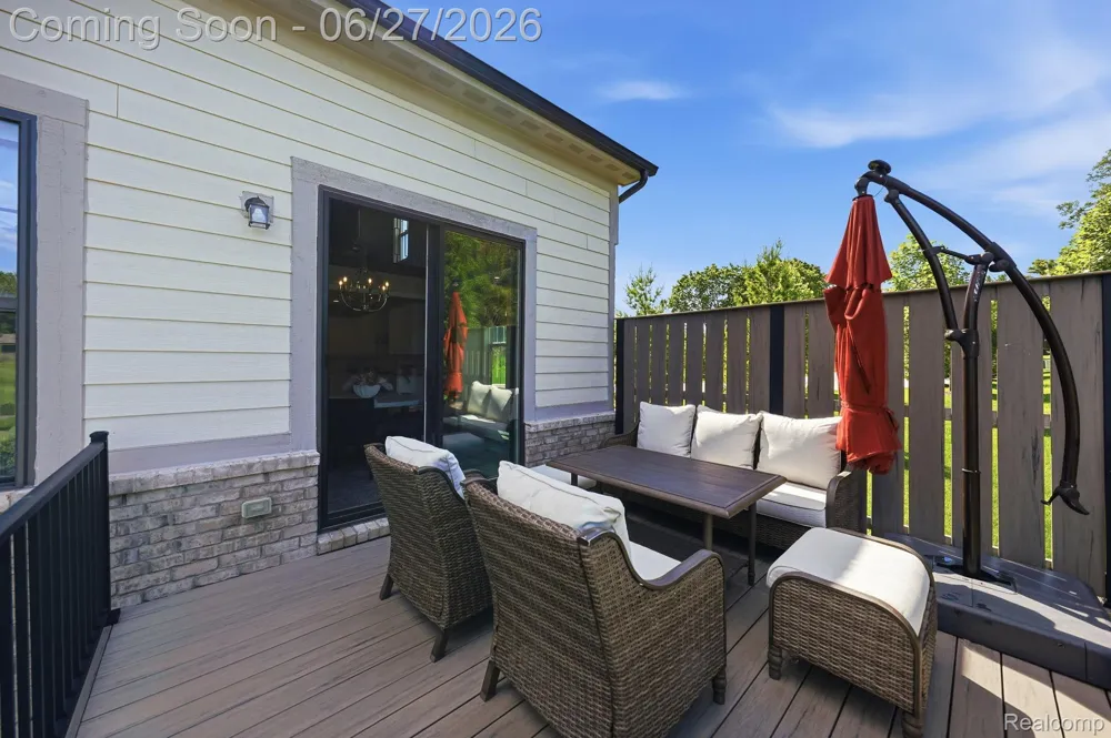 3898 Albatross Court Rochester Hills City, MI 48309