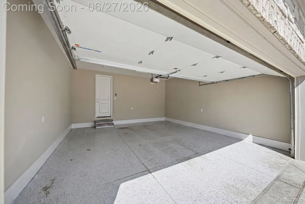 3898 Albatross Court Rochester Hills City, MI 48309