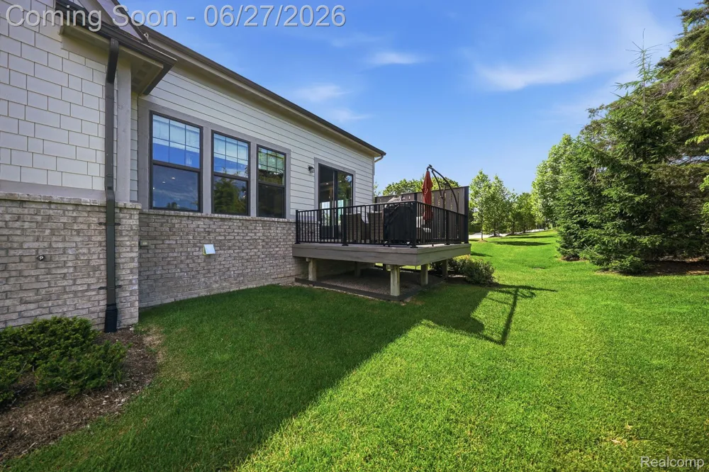 3898 Albatross Court Rochester Hills City, MI 48309