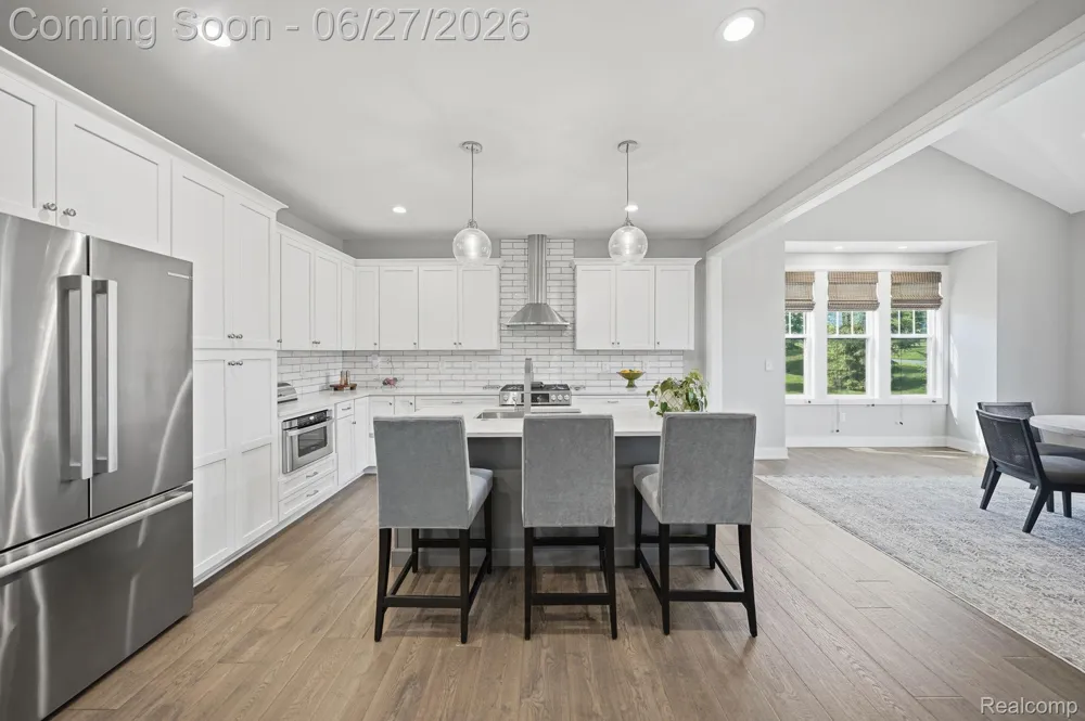 3898 Albatross Court Rochester Hills City, MI 48309