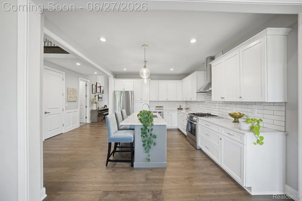 3898 Albatross Court Rochester Hills City, MI 48309