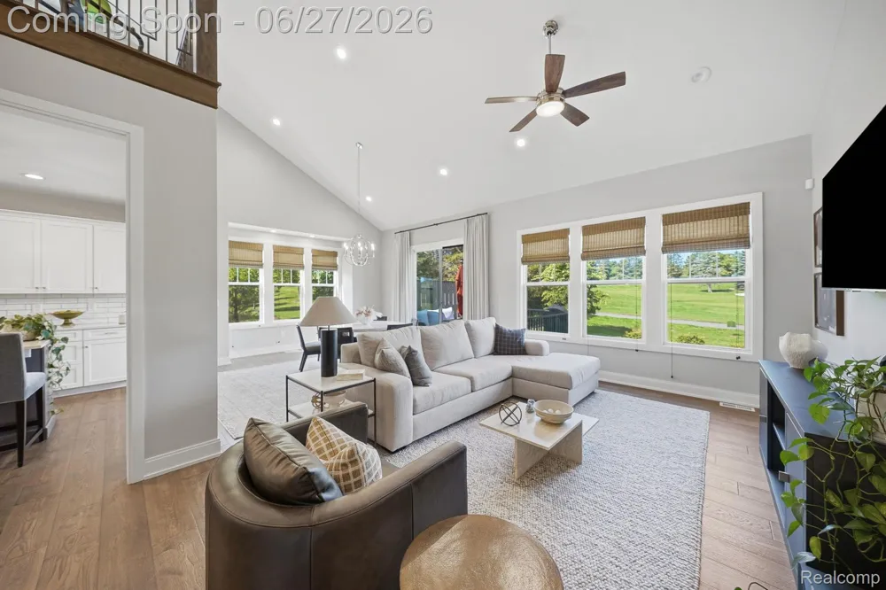 3898 Albatross Court Rochester Hills City, MI 48309